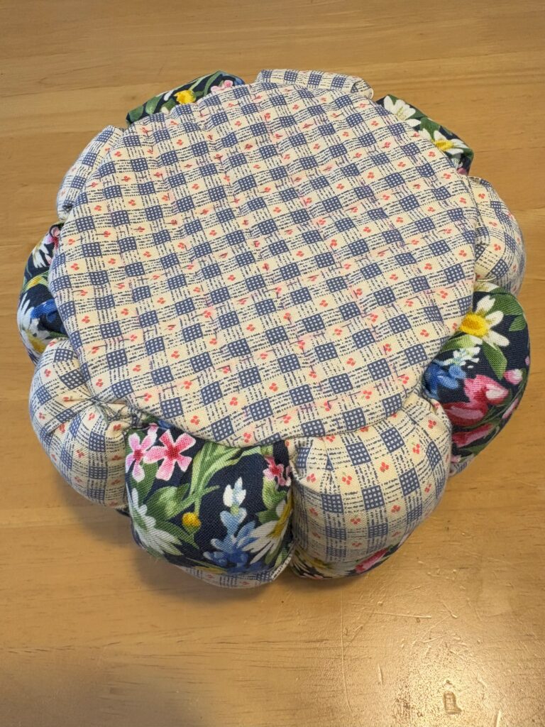 Puff basket 04